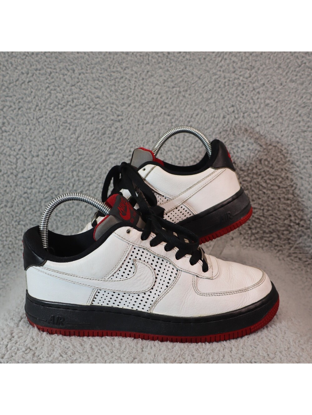 Nike Air Force One Low 5.5Y White Varsity Red 320335-111